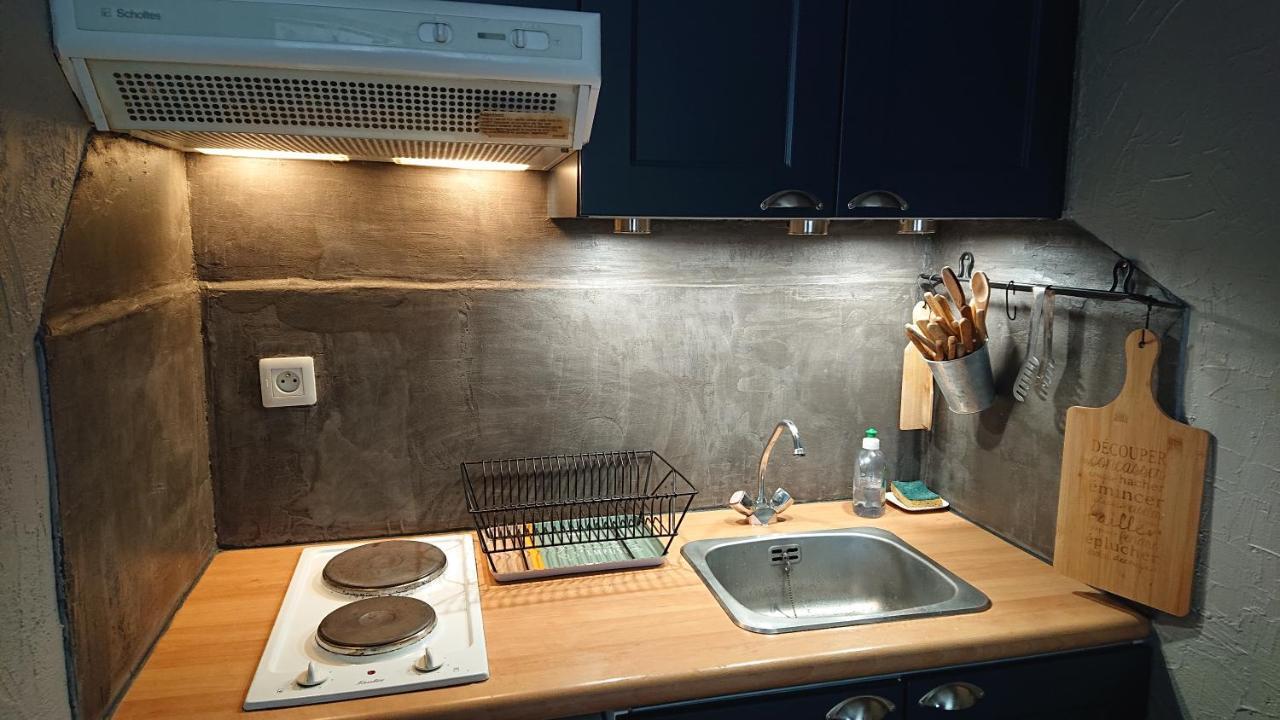 Appartement dans ancienne maison pyrénéenne. Cadéac Extérieur photo