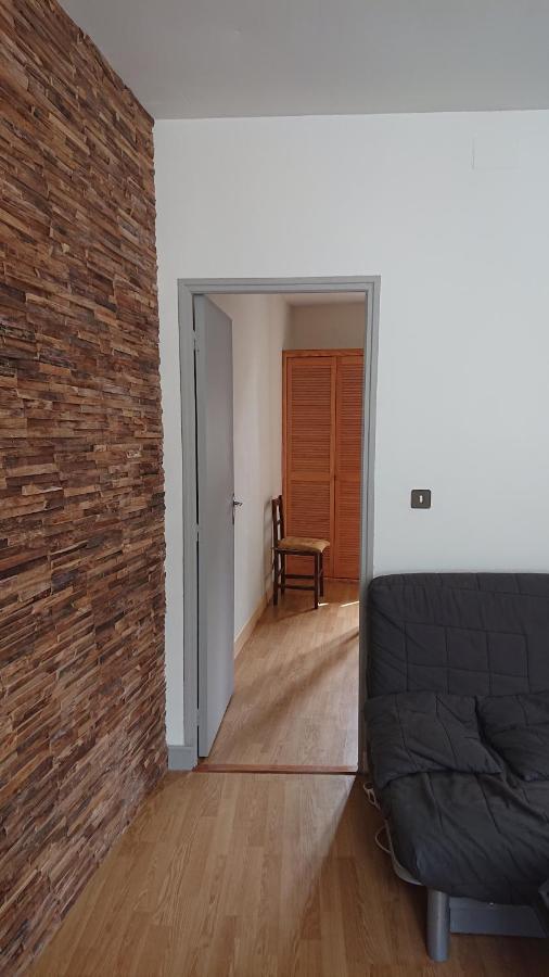 Appartement dans ancienne maison pyrénéenne. Cadéac Extérieur photo